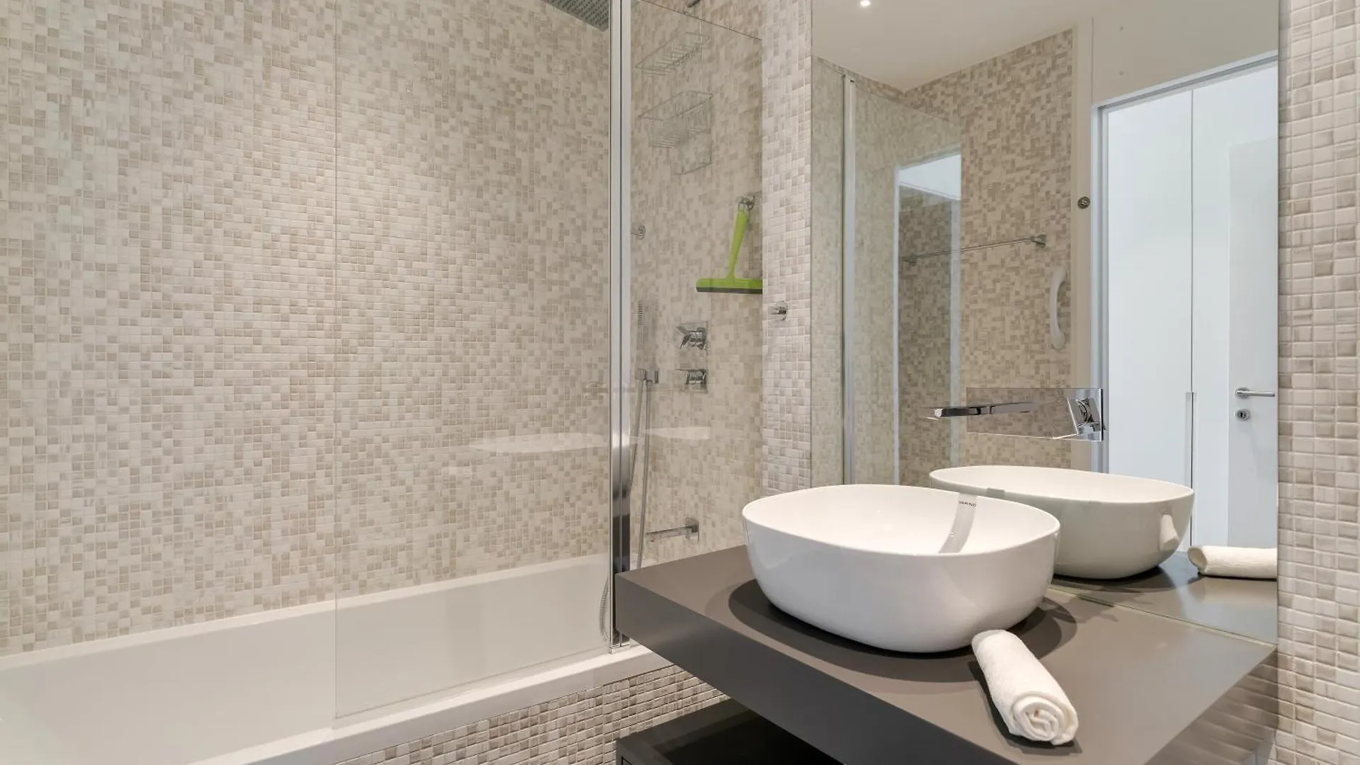 Oceanview Pearl Varino Apartment By Holiday Rental Madeira Funchal   Funchal (Madeira)
